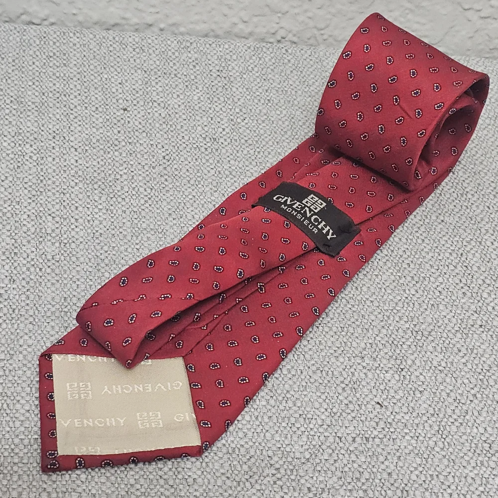 Givenchy Monsieur 90s Red Silk Tie Classic Pattern Designer Tie